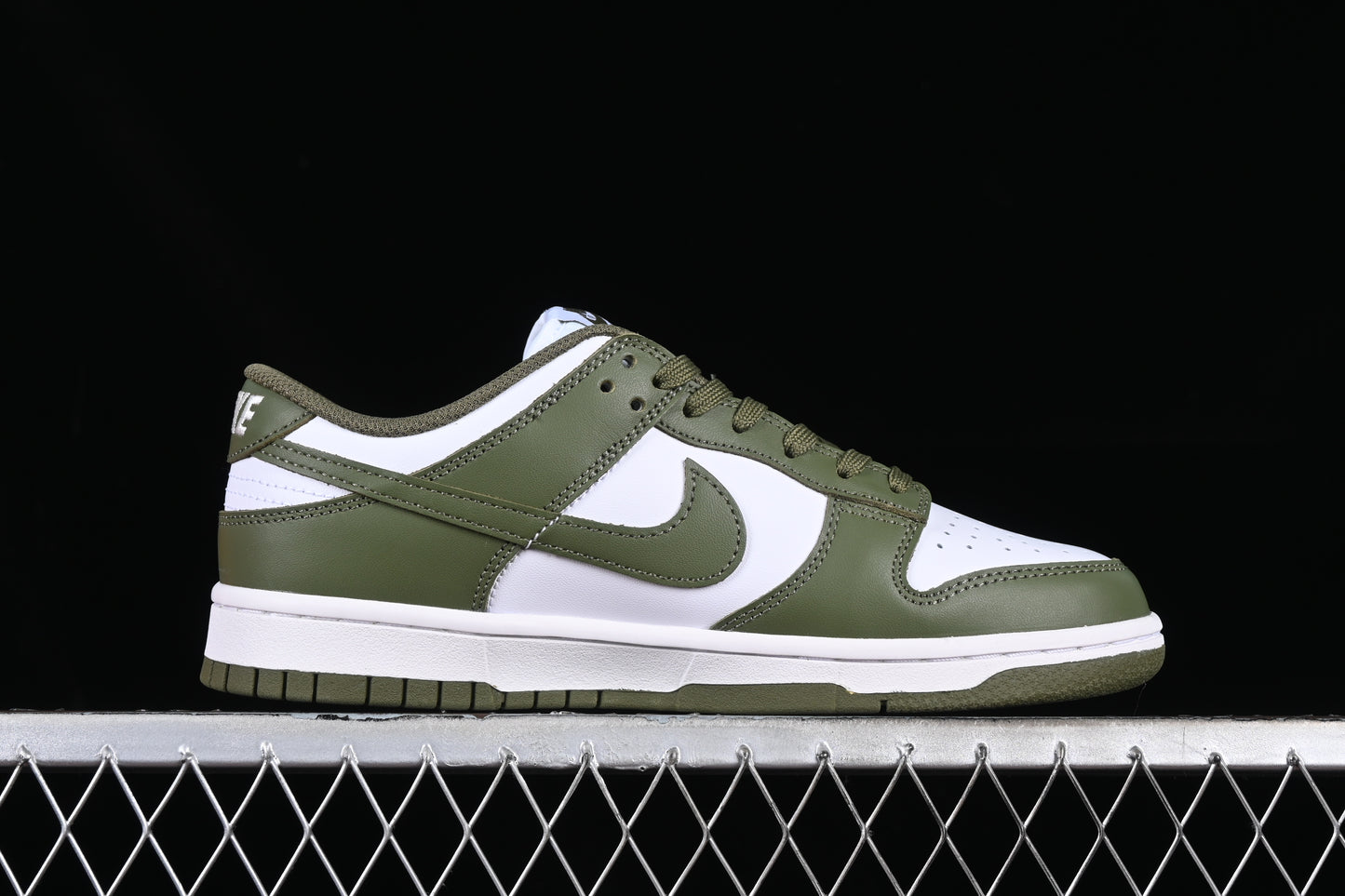 Nike Dunk "Olive"