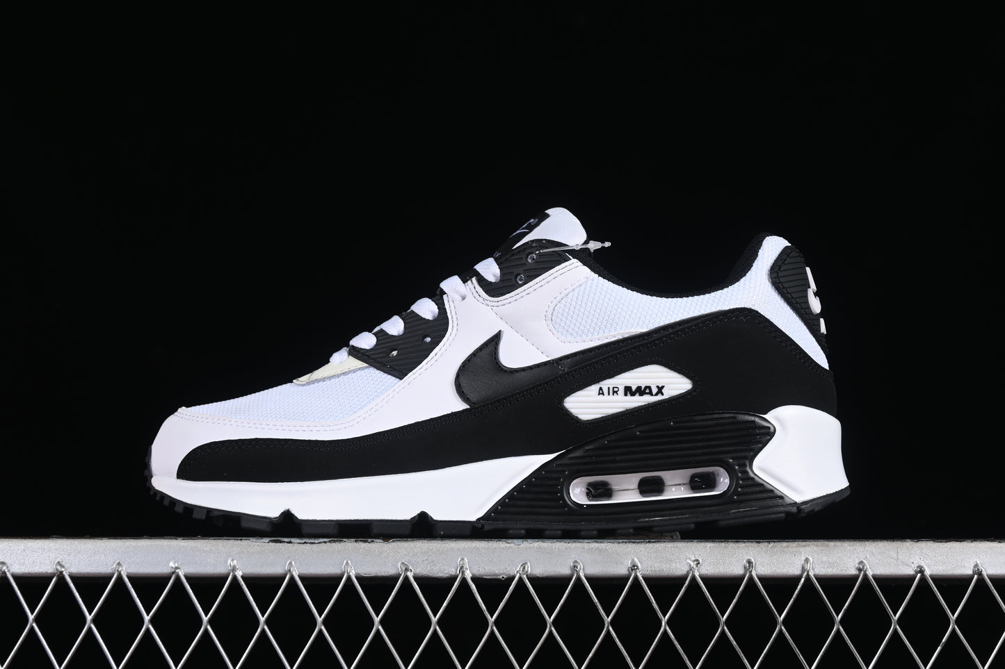 Nike Air Max 90 "Black and White"