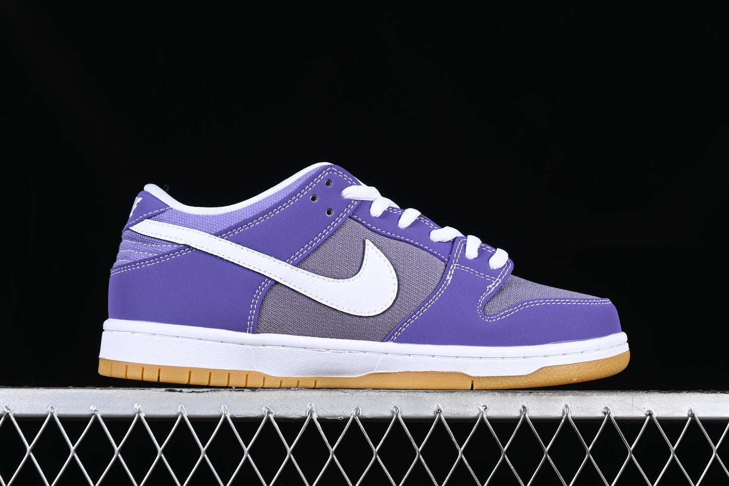 Nike SB Dunk Low Pro "Unbleached Purple"
