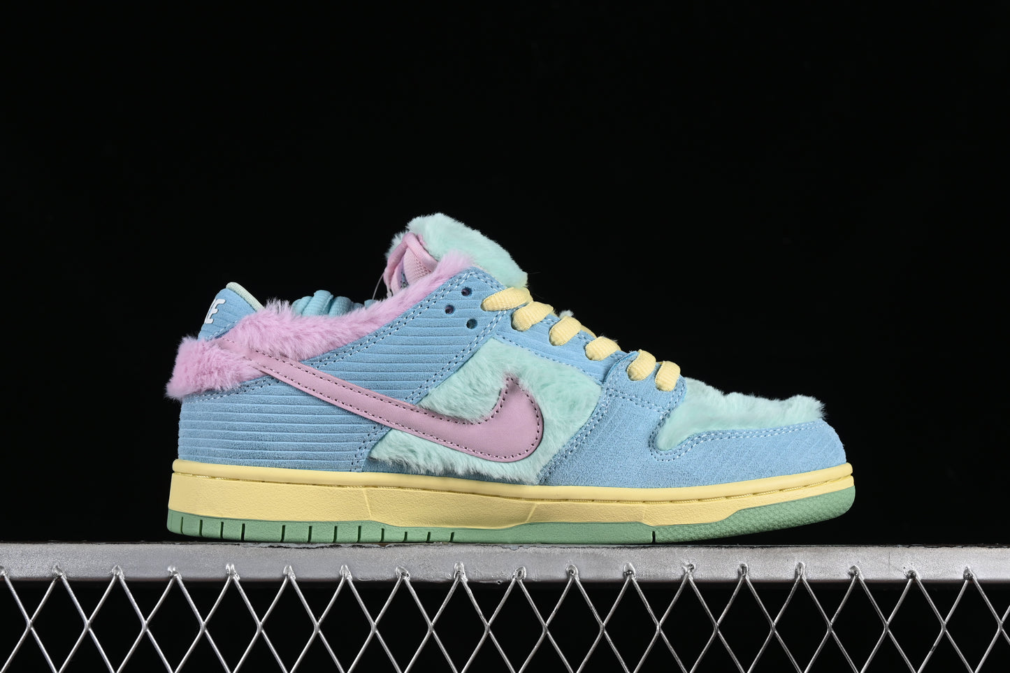 NikeSB Dunk Low Pro "Verdy Visty"