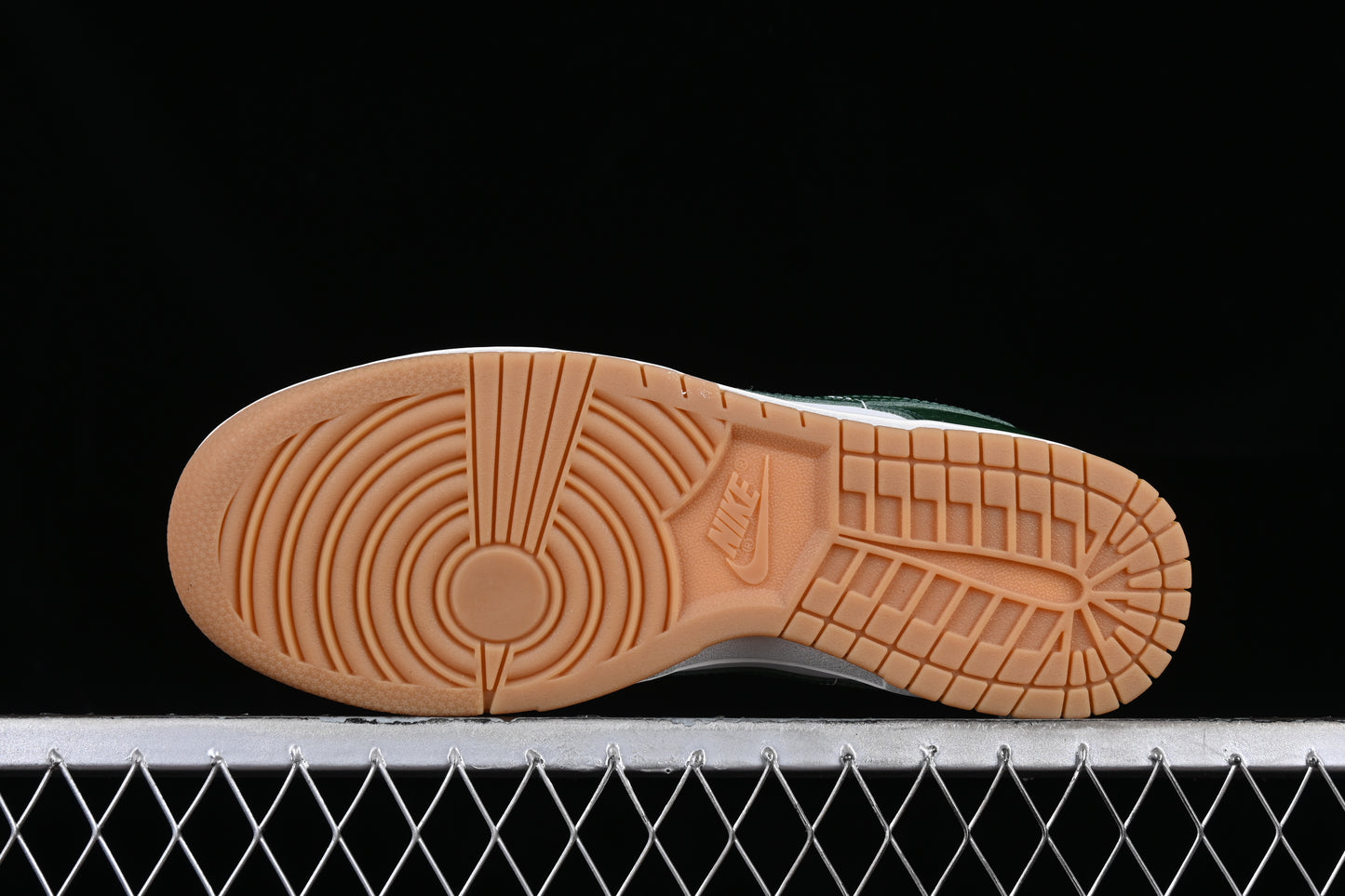 Nike Dunk "Green Ostrich"