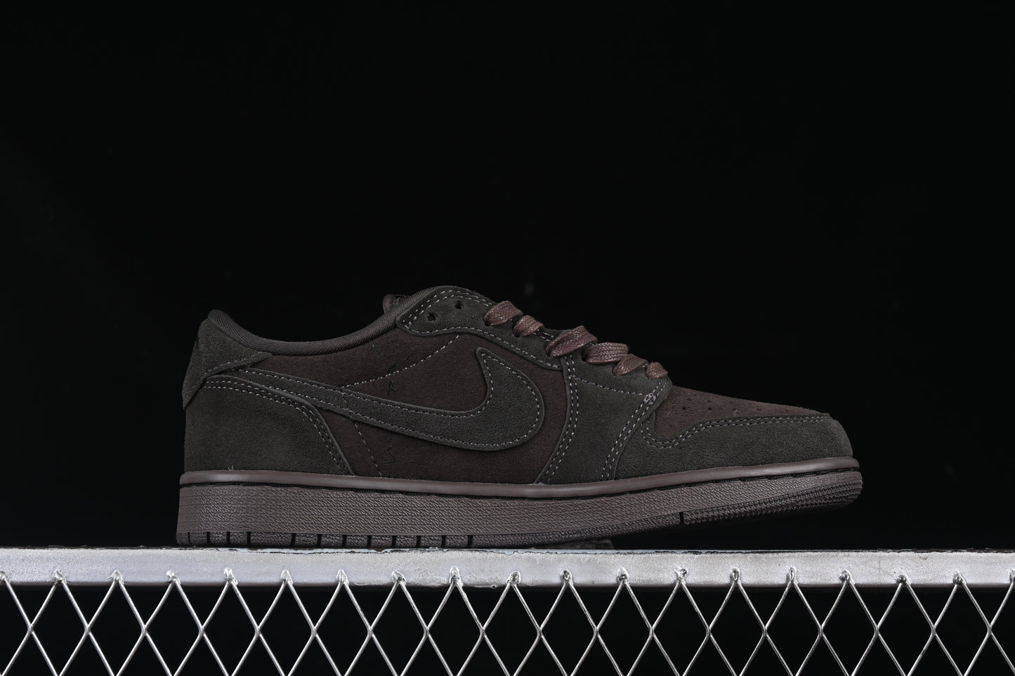 Nike x Travis Scott AJ1 "Velvet Brown"