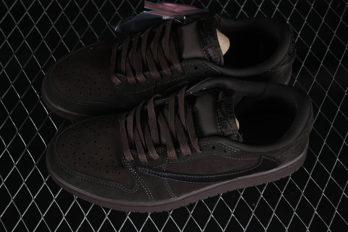 Nike x Travis Scott AJ1 "Velvet Brown"