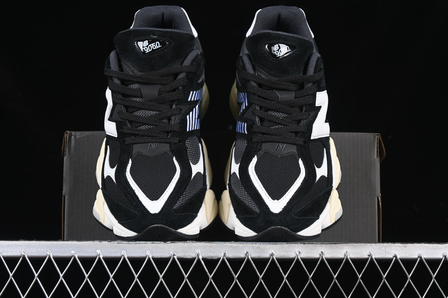 New Balance 9060 Black/White