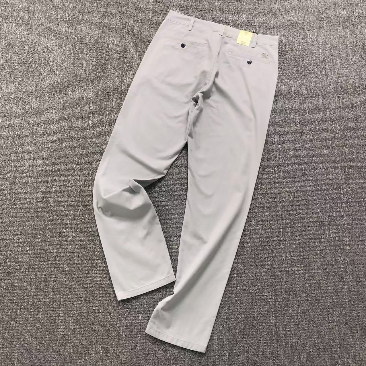 Burberry Chino Grey