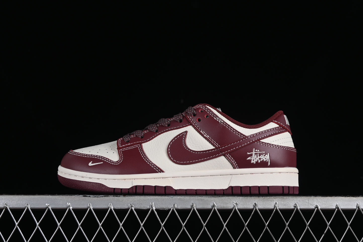 Nike Dunk x Stussy Maroon