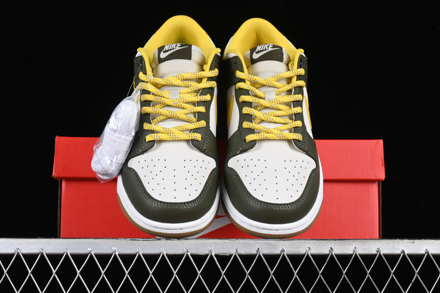 Nike Dunk "Cargo Khaki"