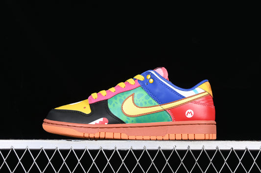 Nike Dunk Super Mario