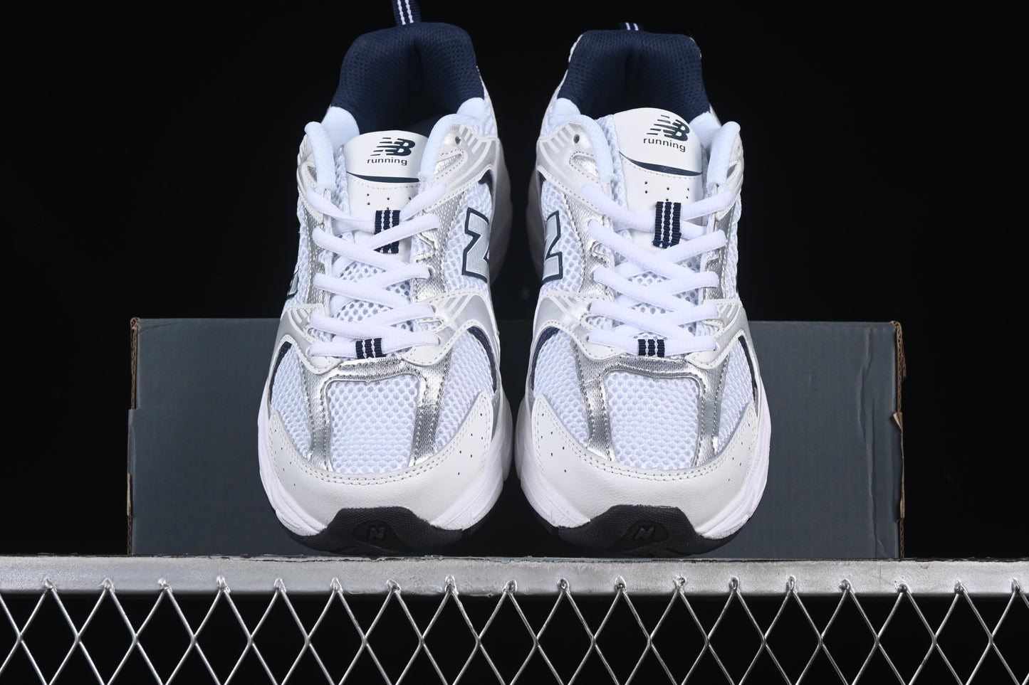 New Balance 530 MG