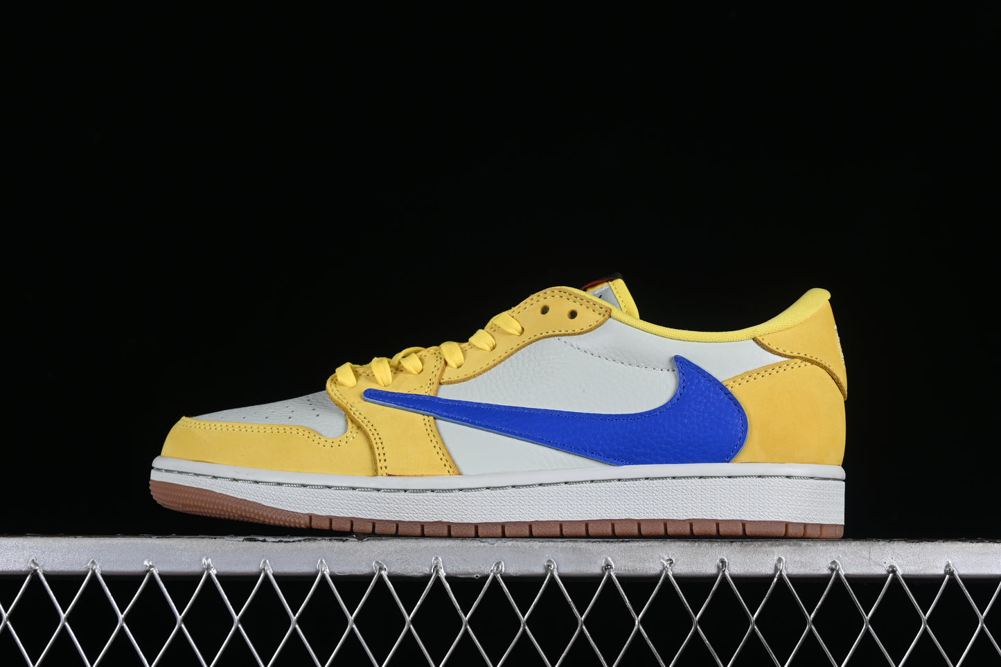 Jordan x Travis Scott Aj1 Low "Canary"