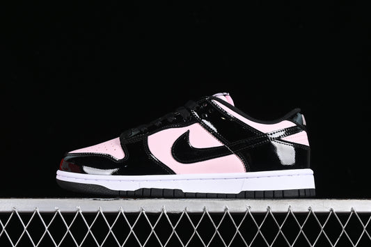 Nike Dunk Black & Pink