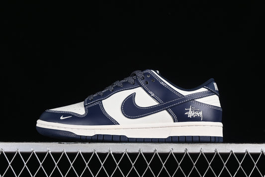 Nike Dunk x Stussy "Dark Blue"