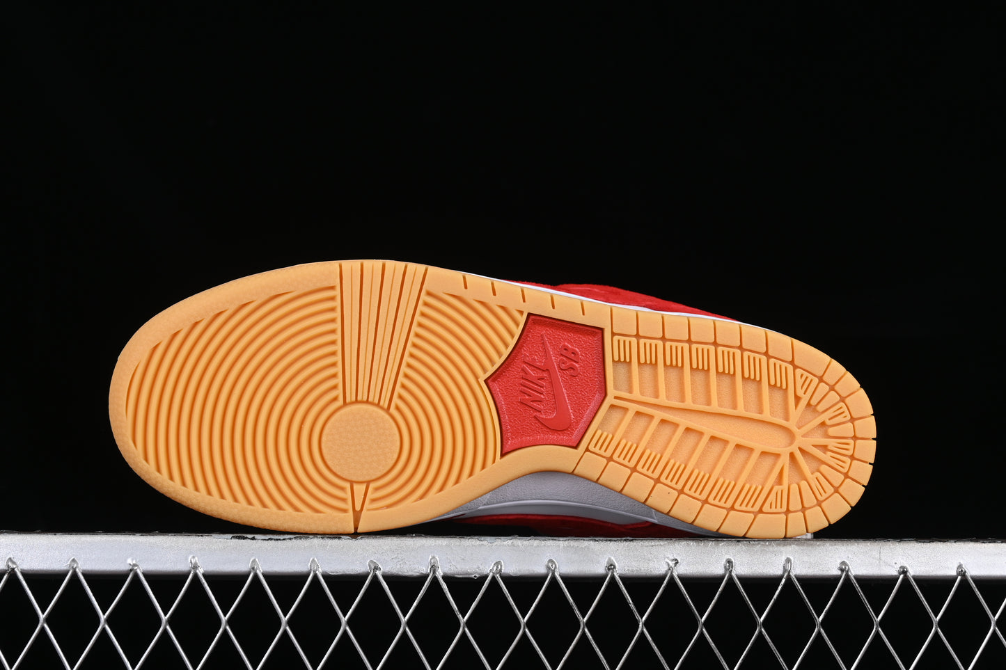 Nike Dunk Velvet Red Gum