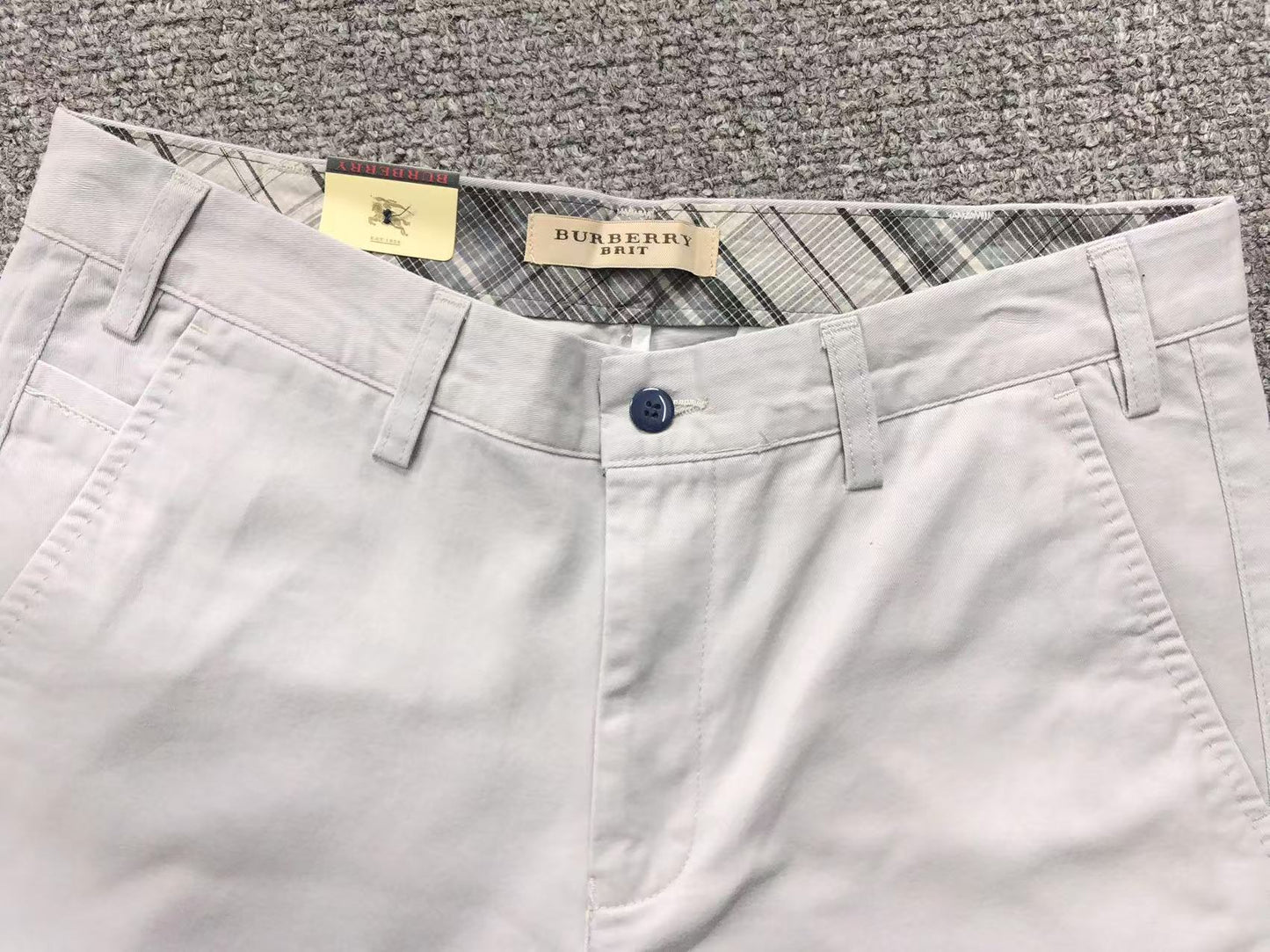 Burberry Chino Grey