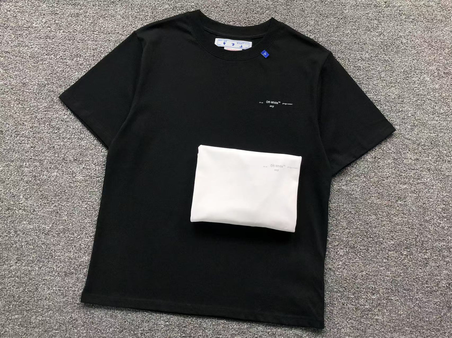 Off-White (Black/White) T-Shirt