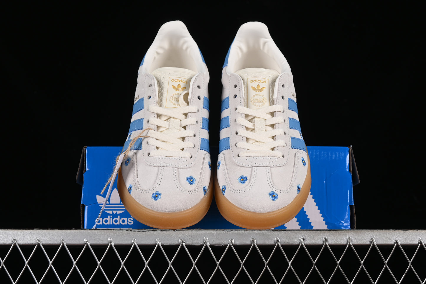 Adidas Gazelle Light Grey/Blue Flowers