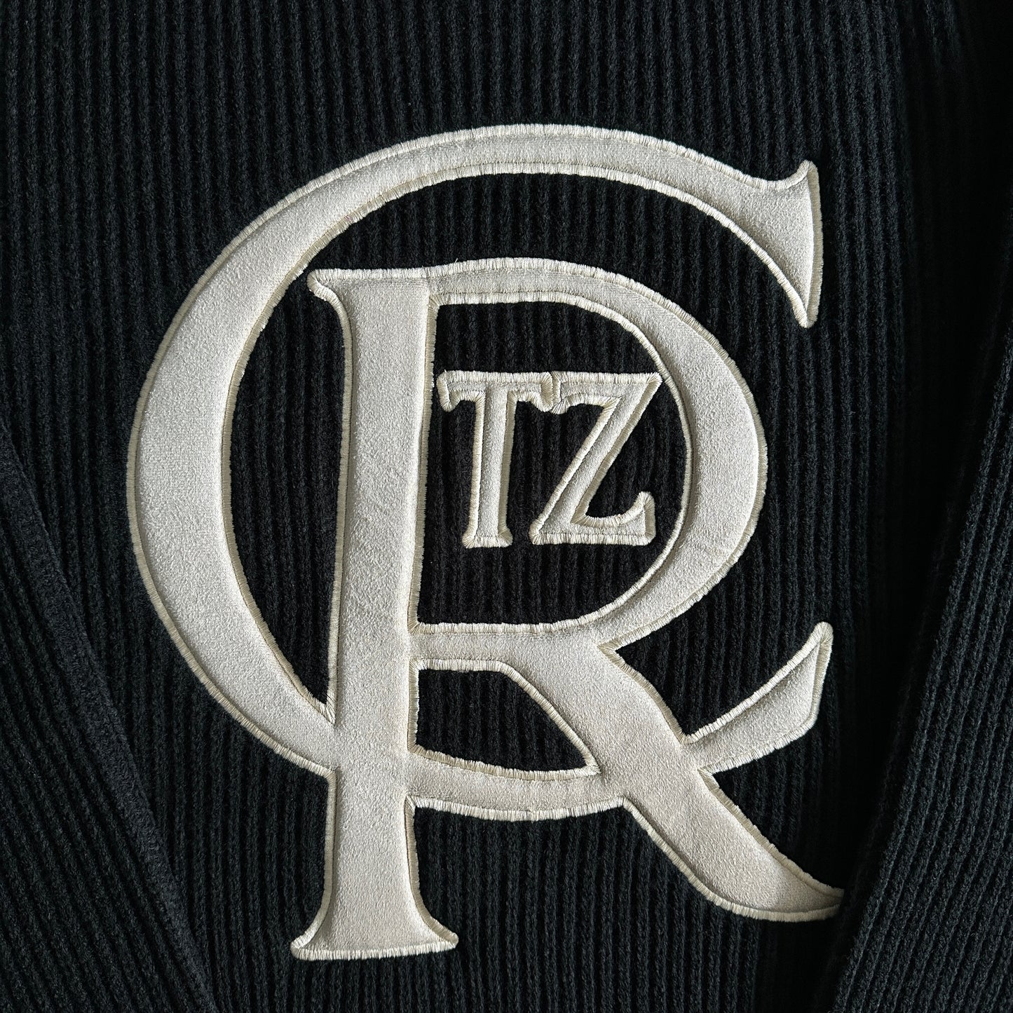 Corteiz Crest Knit Black