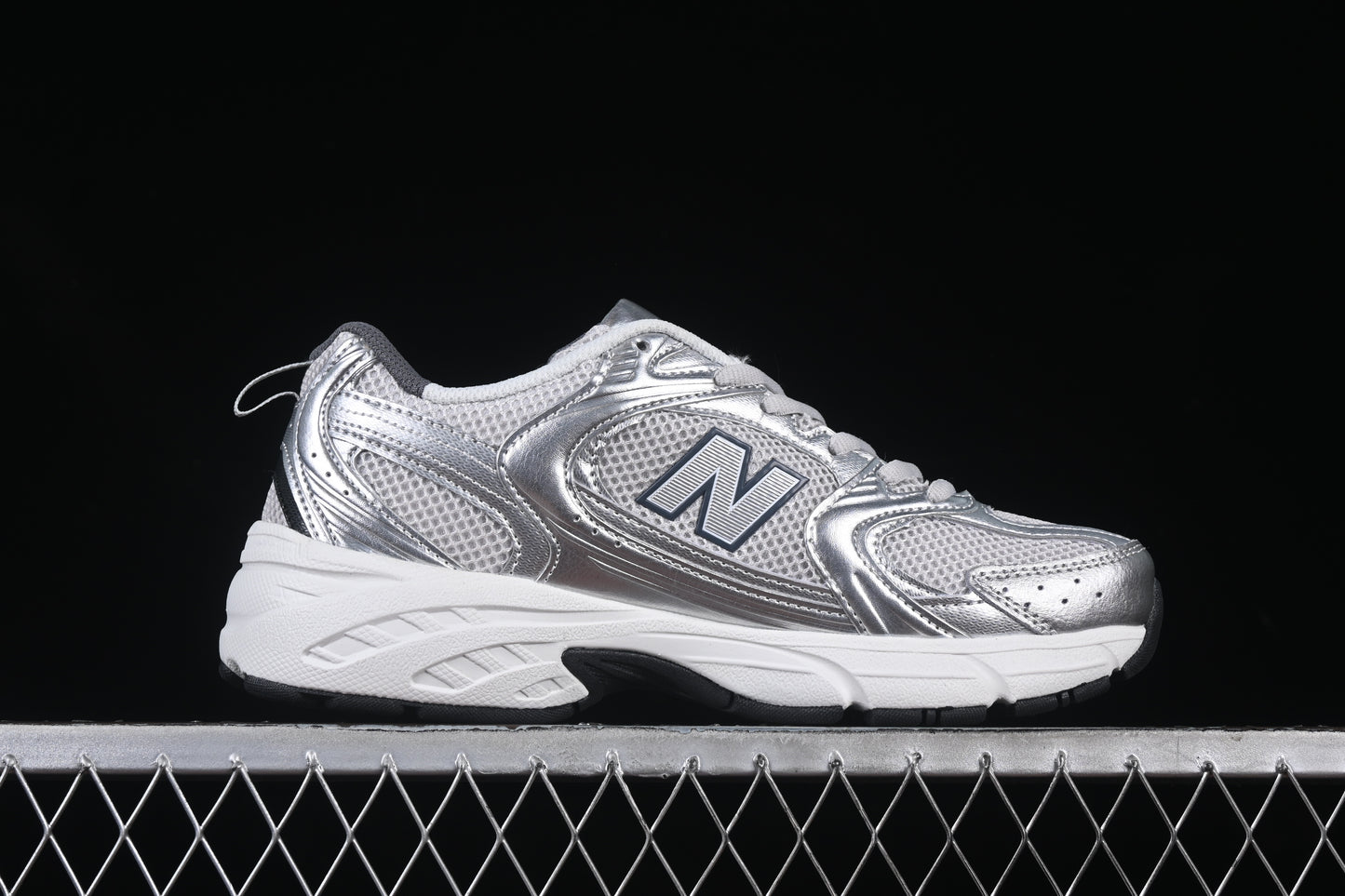 New Balance 530 Silver