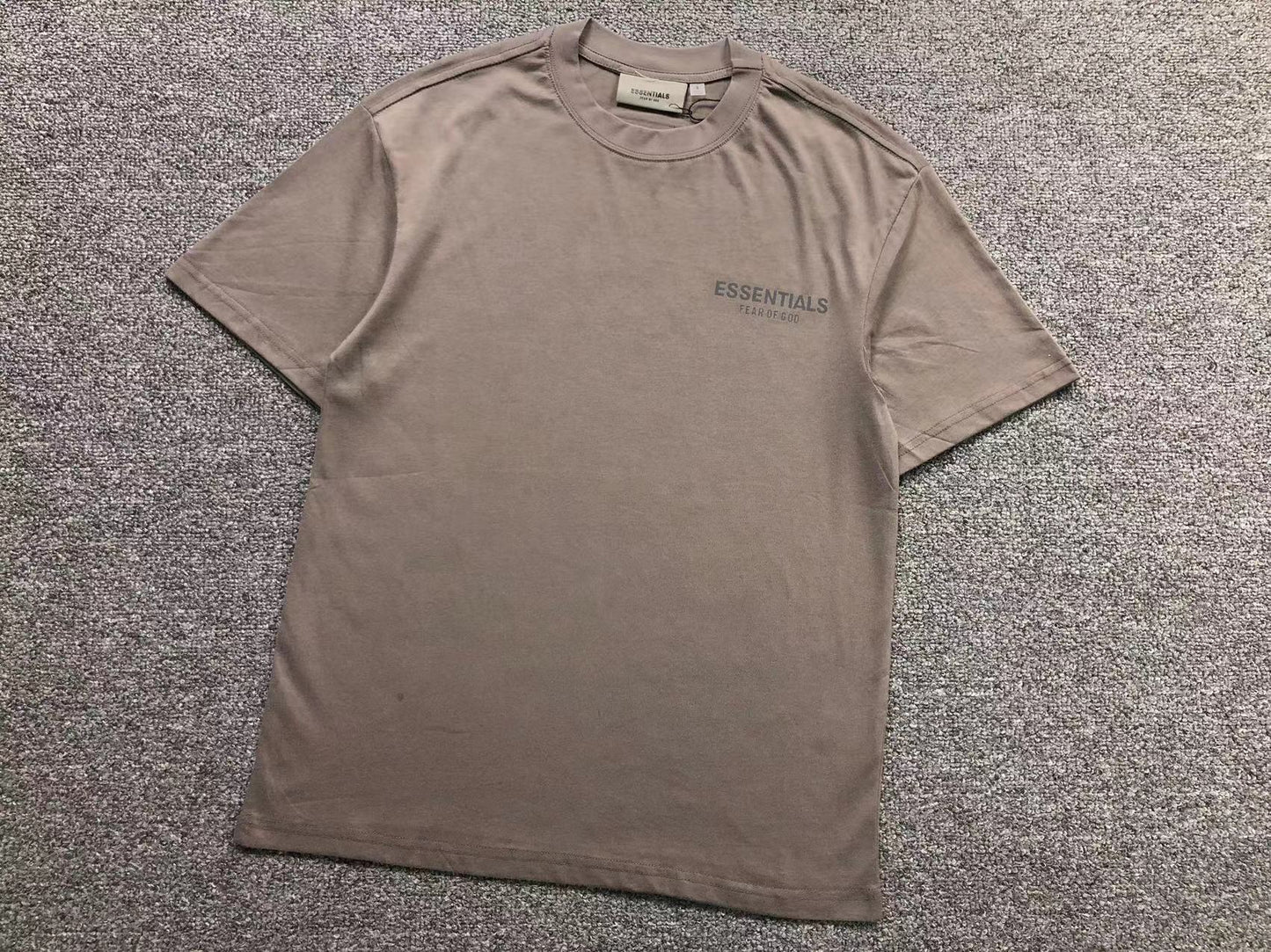 Essentials FOG T-shirt (+cores)