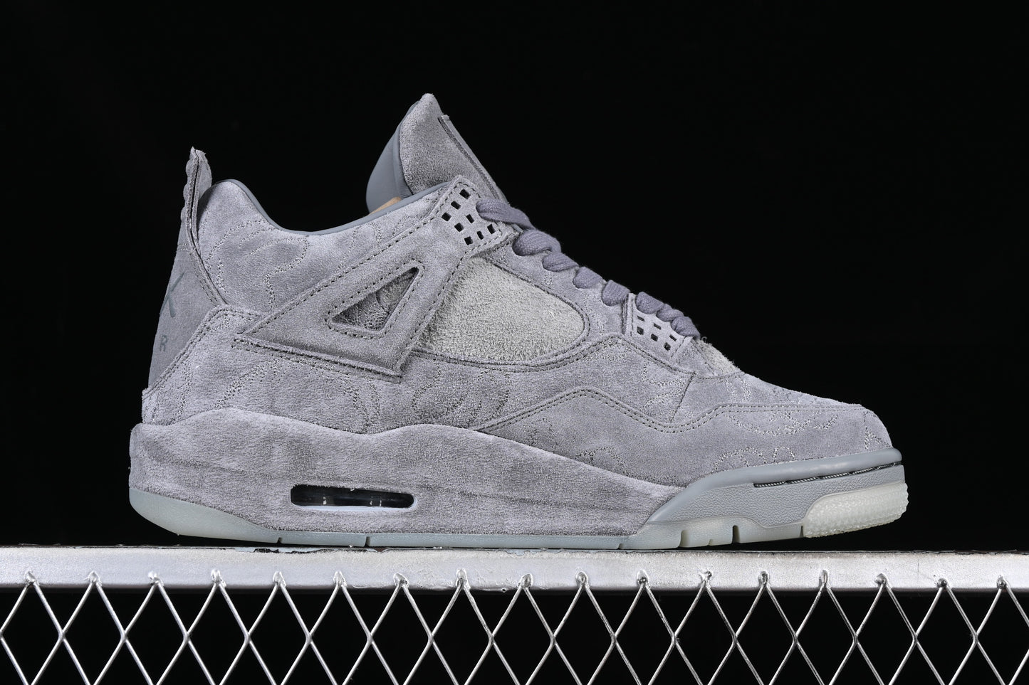 Air Jordan 4 Retro Kaws