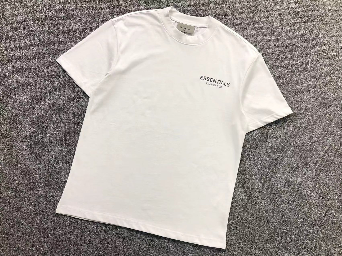 Essentials FOG T-shirt (+cores)