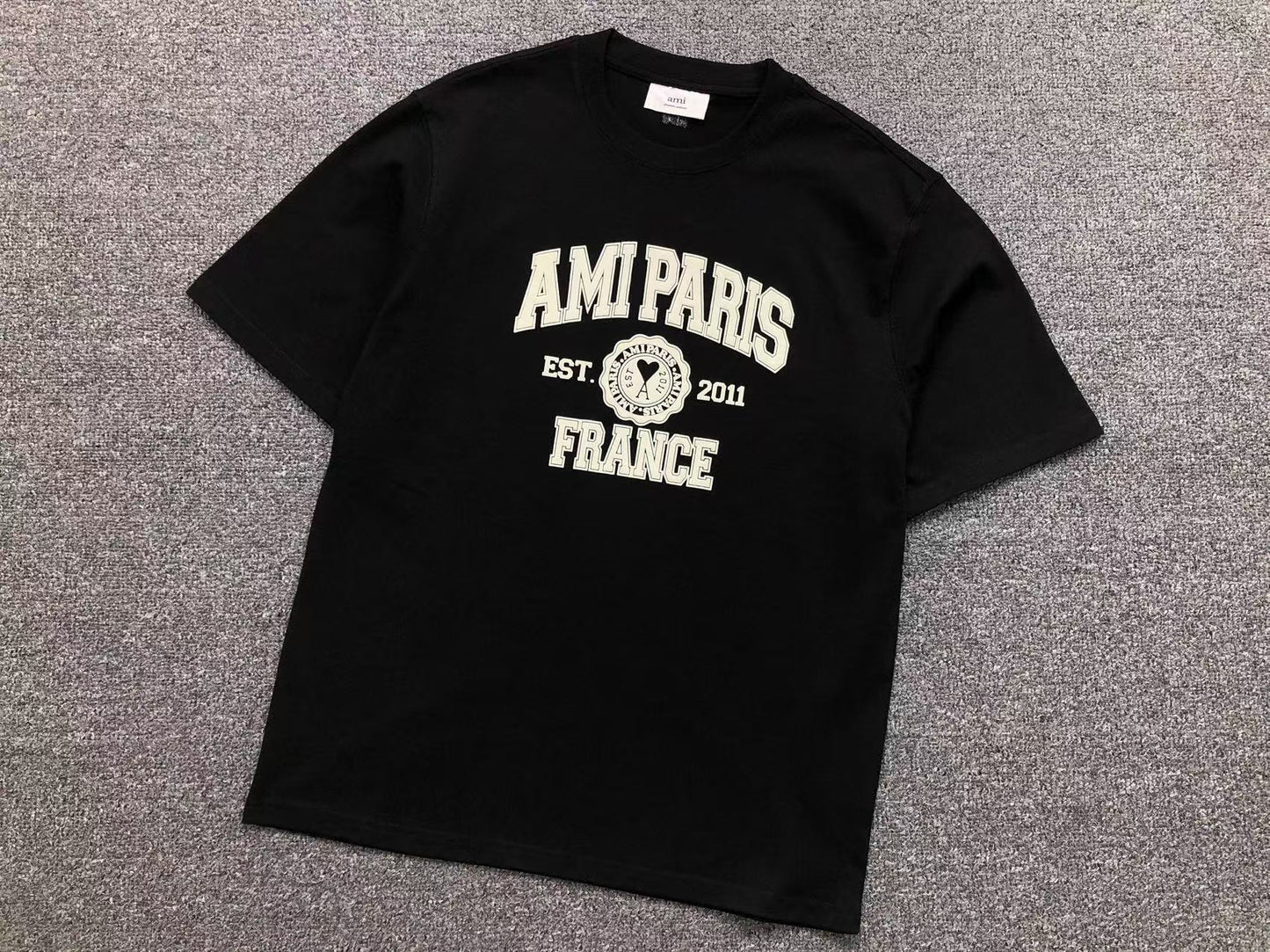 Ami Paris France T-shirt (+cores)
