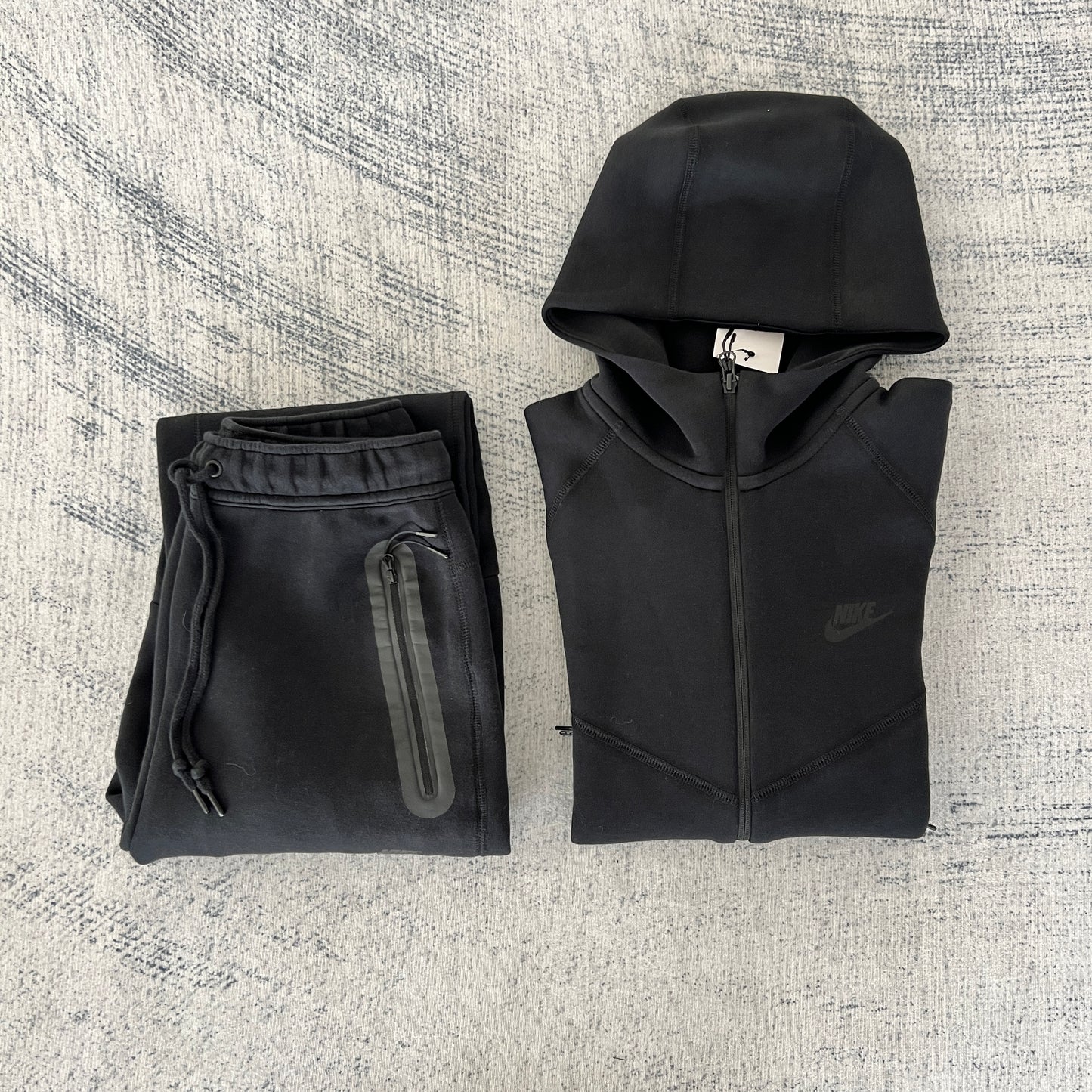 Nike Baggy Black Tracksuit