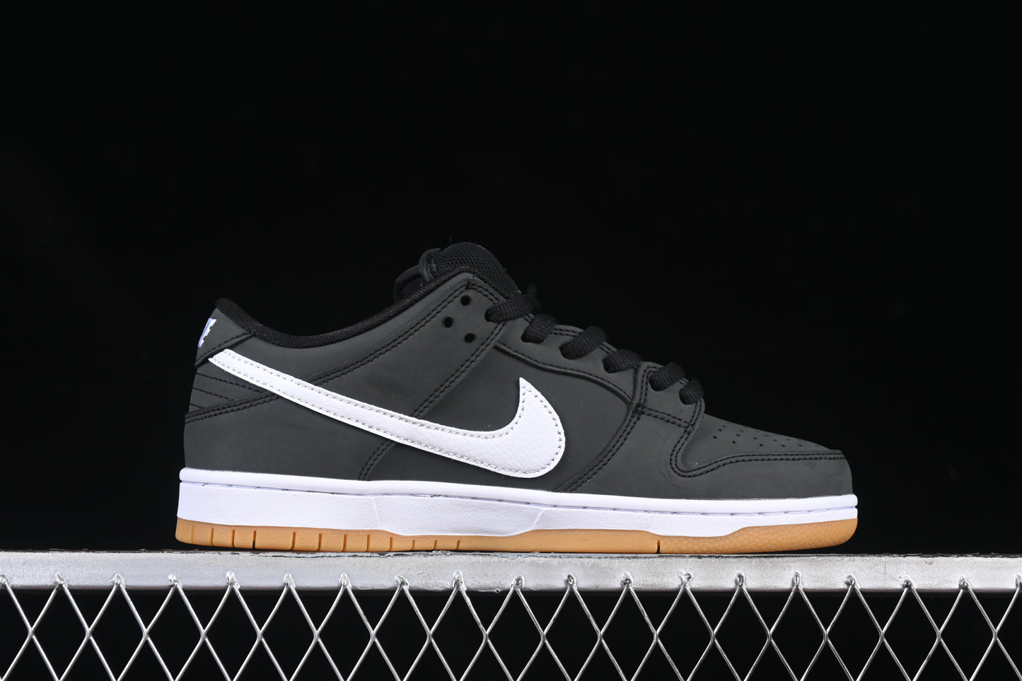 Nike SB Dunk Low Pro "Black Gum"