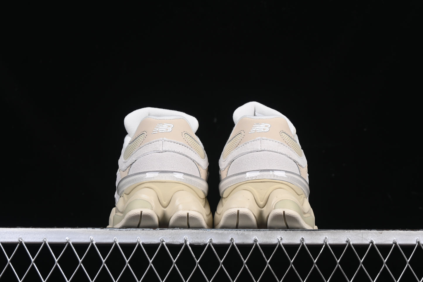 New Balance 9060 Beige
