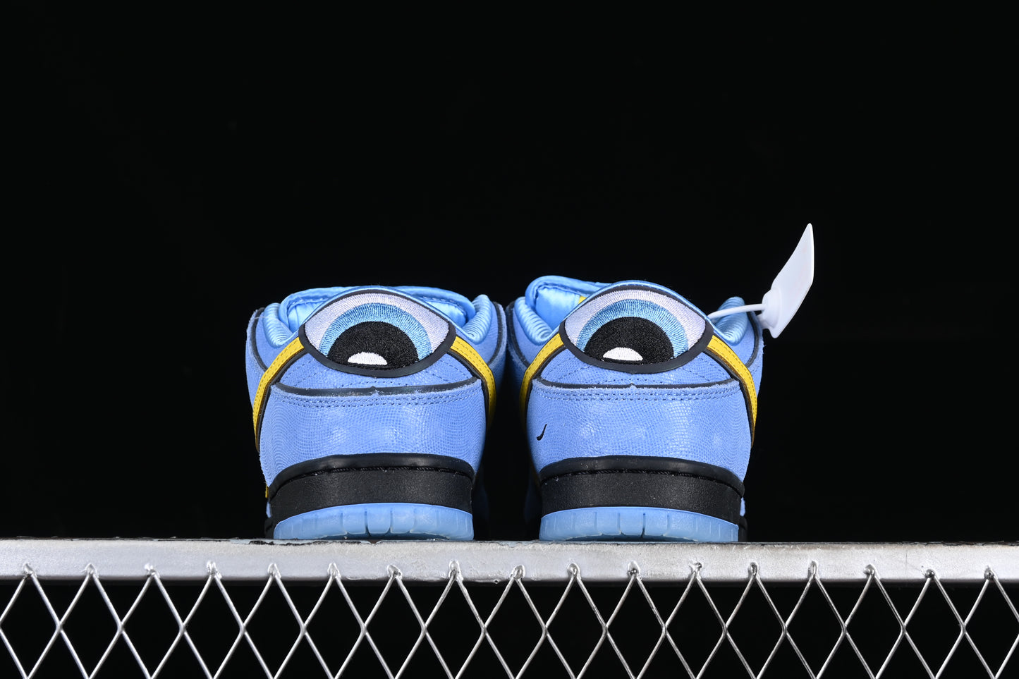 Nike x Powerpuff Girls SB Dunk "Bubbles"