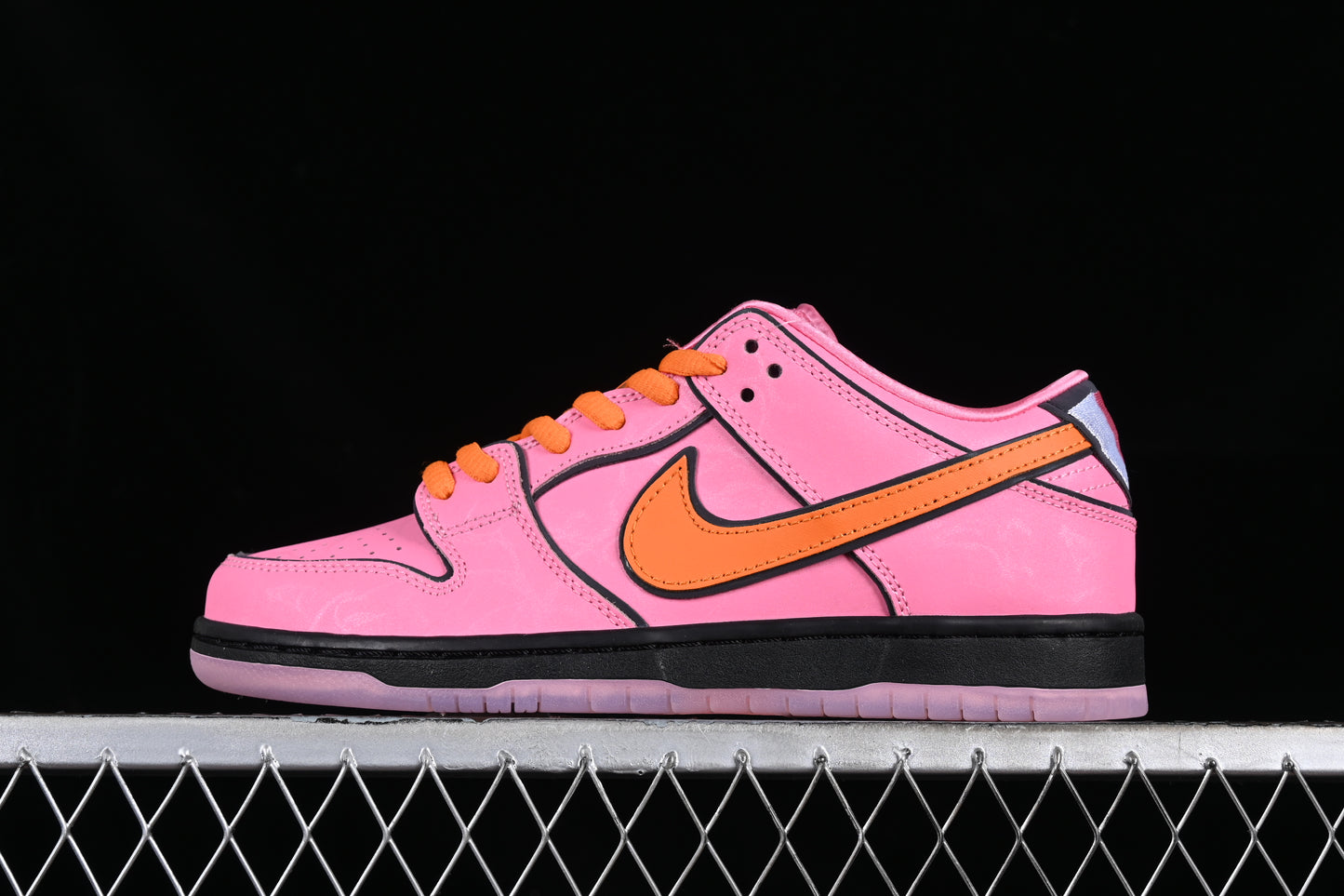 Nike x Powerpuff Girls SB Dunk Low "Blossom"