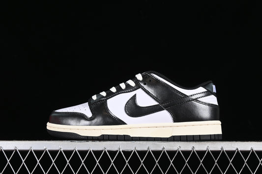 Nike Dunk Panda Vintage
