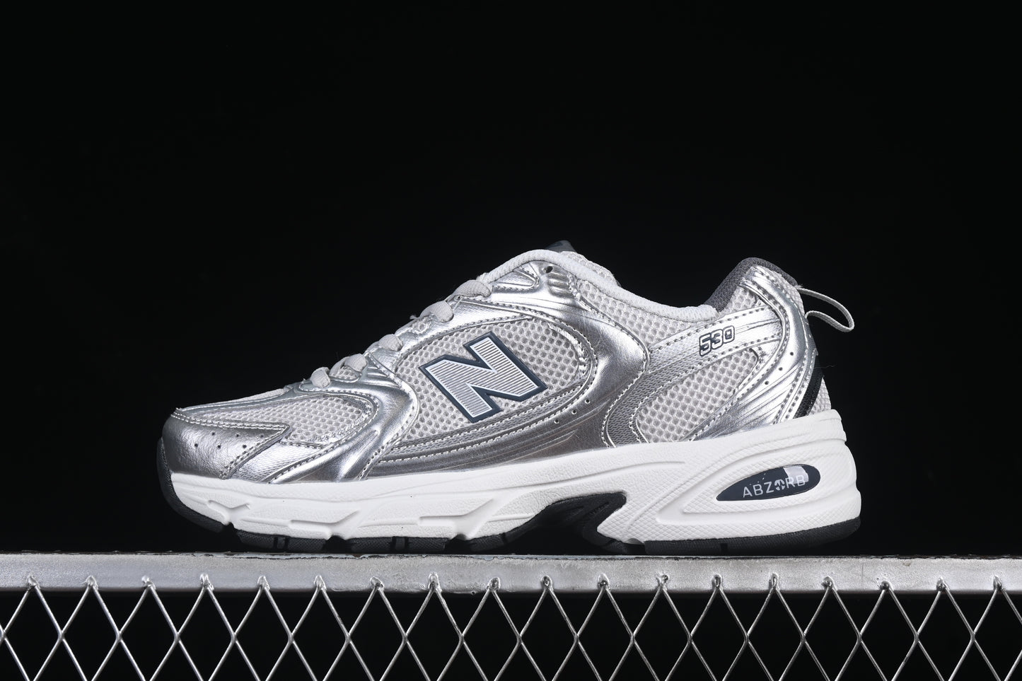 New Balance 530 Silver