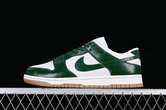 Nike Dunk "Green Ostrich"