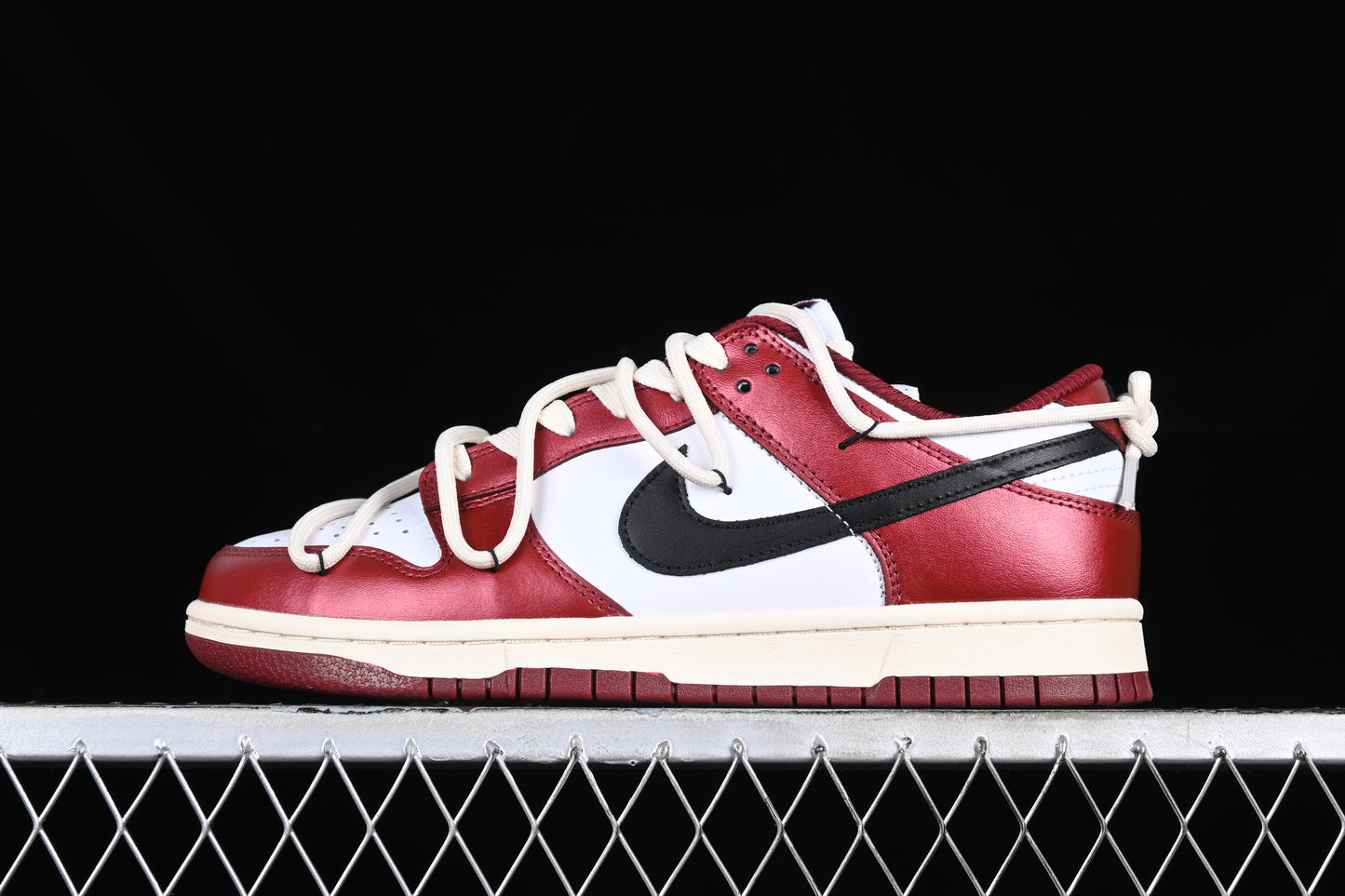 Nike Dunk Custom "Red"