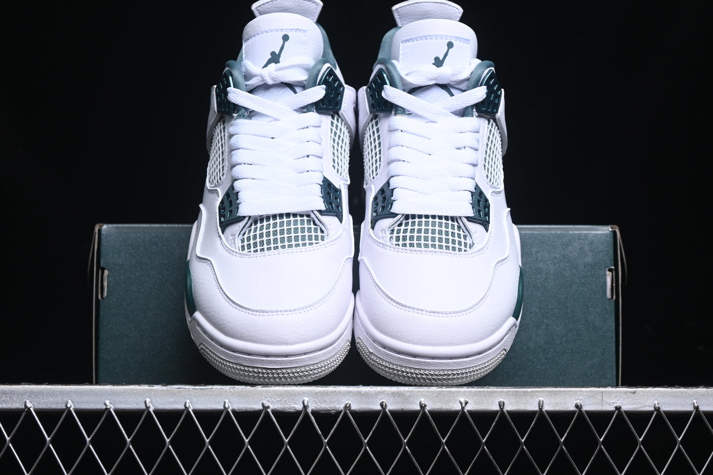 Air Jordan 4 "Oxidized Green"