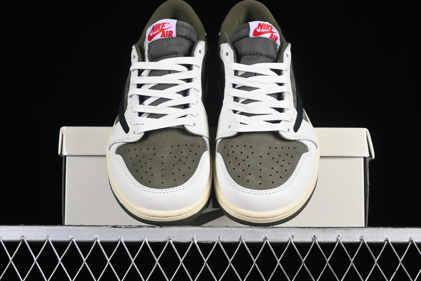 Jordan x Travis Scott Retro Low "Reverse Olive"