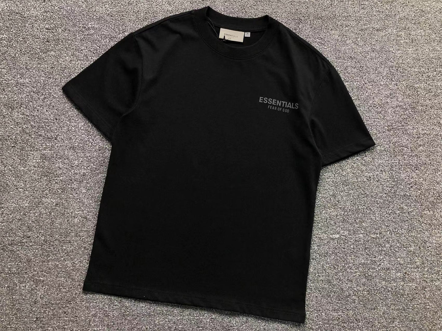 Essentials FOG T-shirt (+cores)