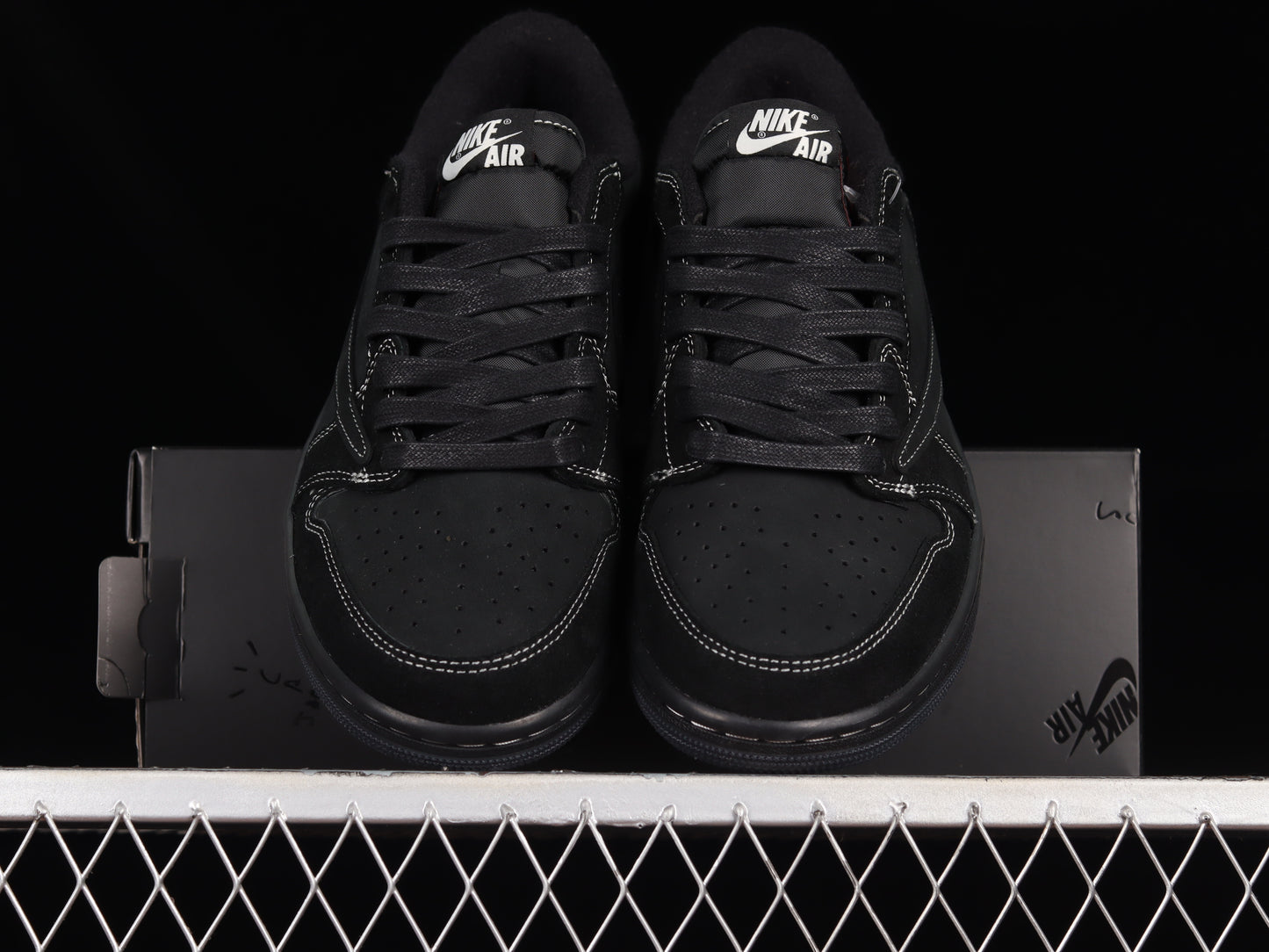 Jordan xTravis Scott Air Jordan 1 Low OG "Black Phantom"