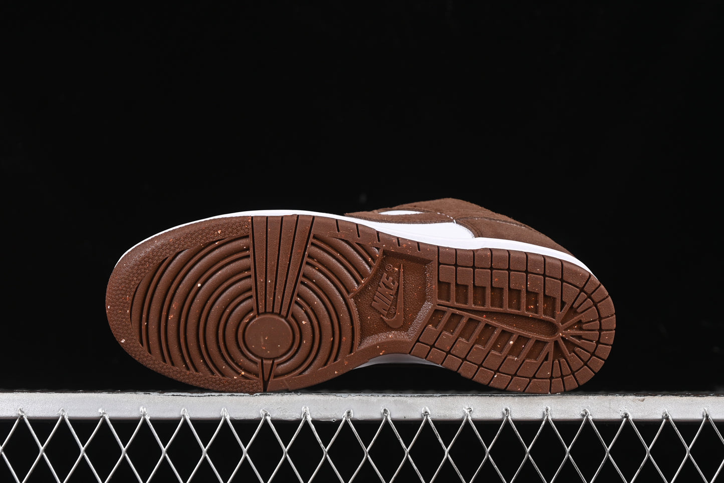 Nike Dunk "Brown Velvet"
