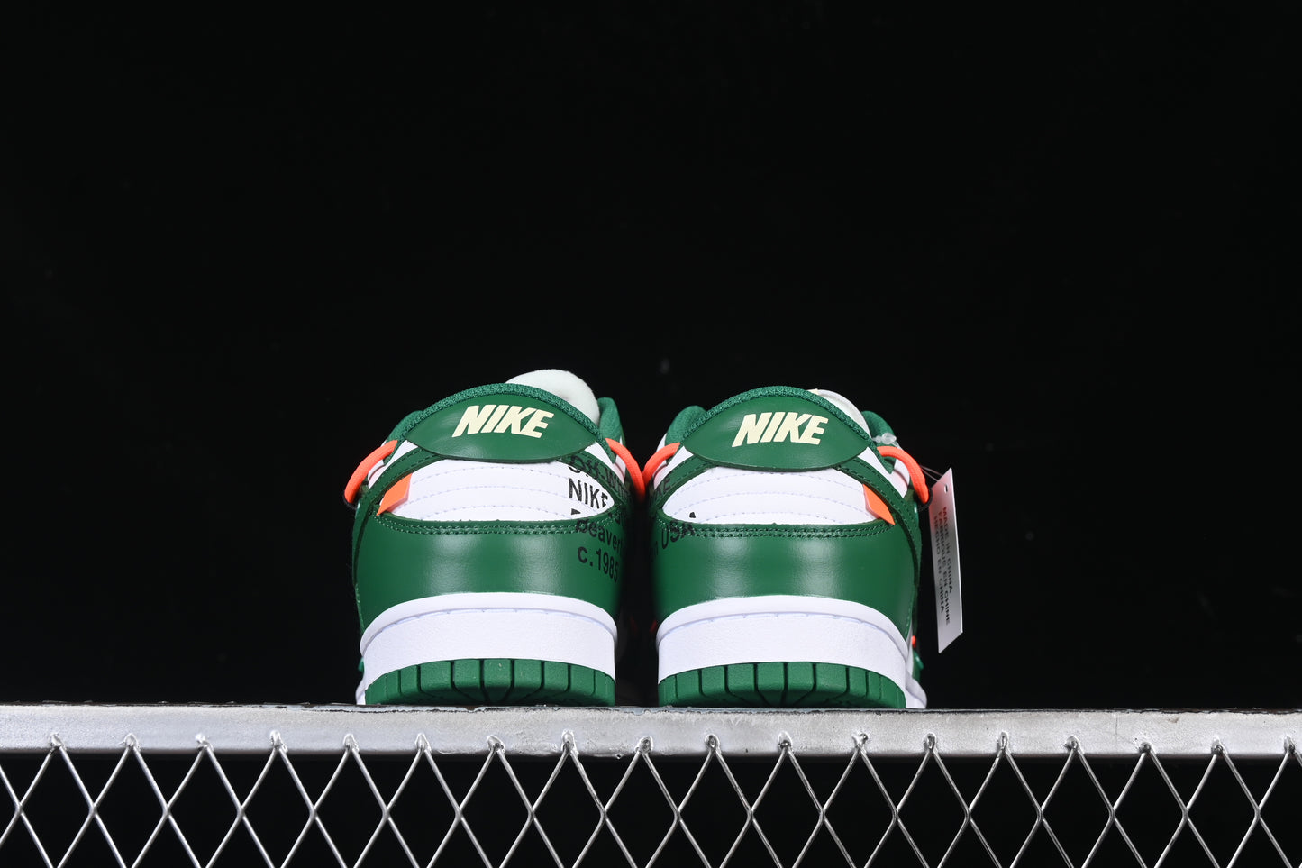 Nike Dunk x Off-White "Pine Green"