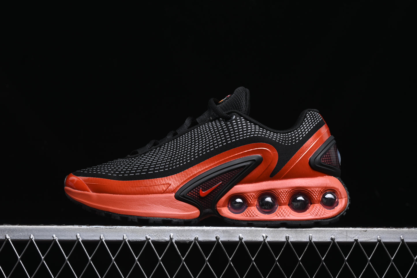 Nike Air Max DN Black/Red