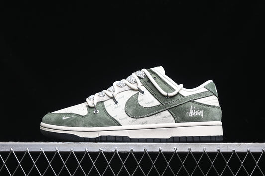 Nike Dunk x Stussy "Green"