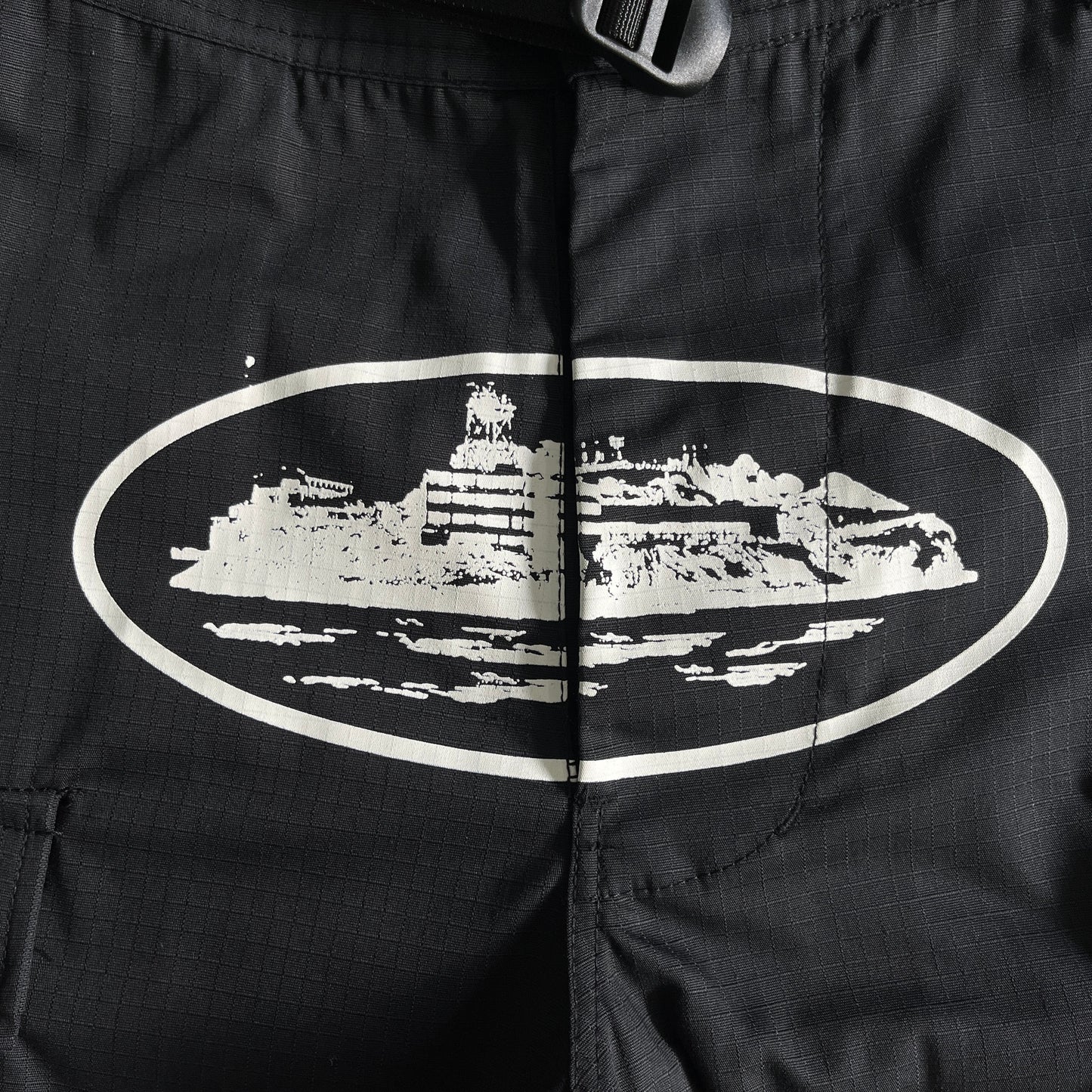 Corteiz Island Cargo Baggy Black/White