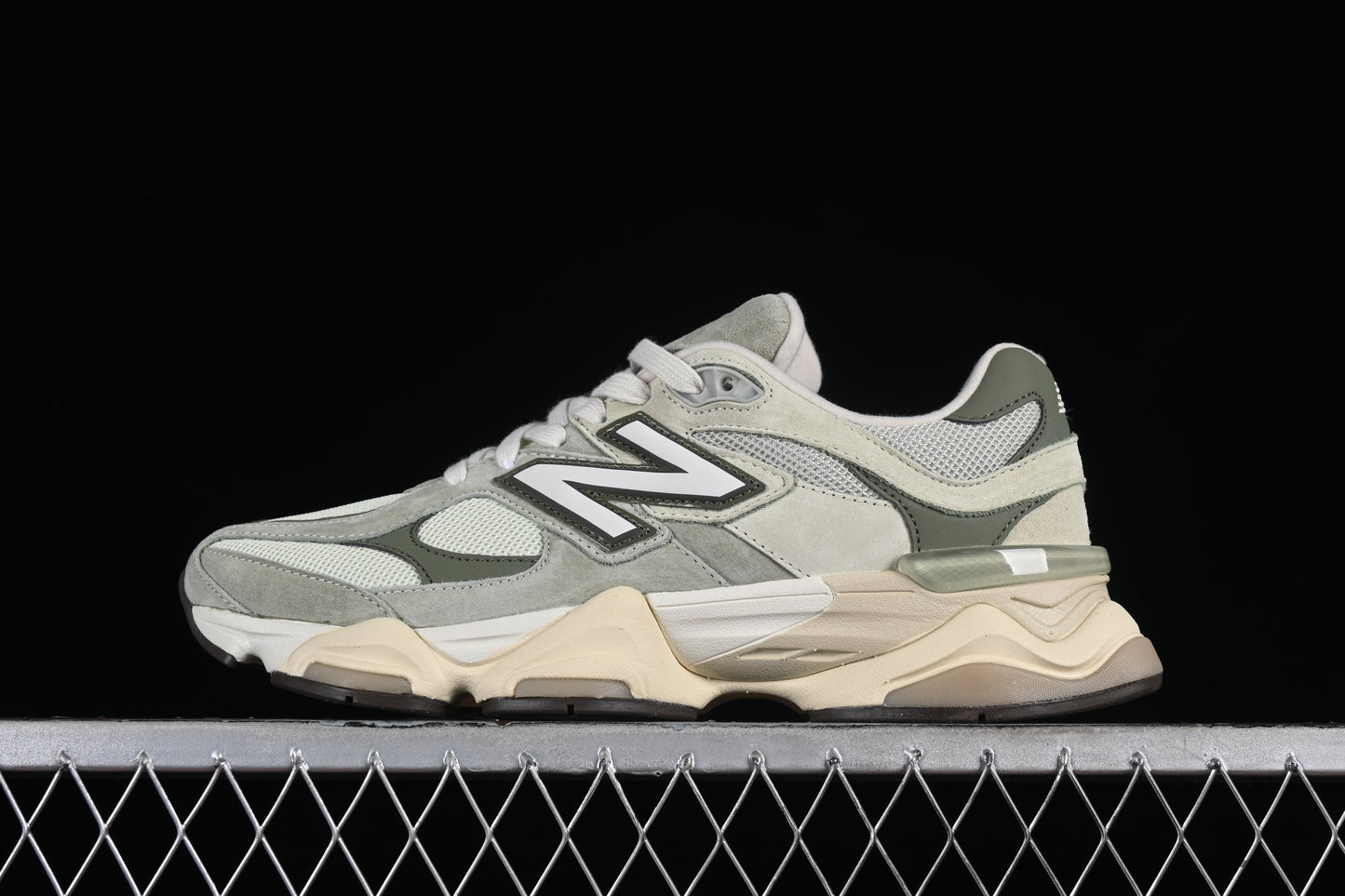 New Balance 9060 Light Green