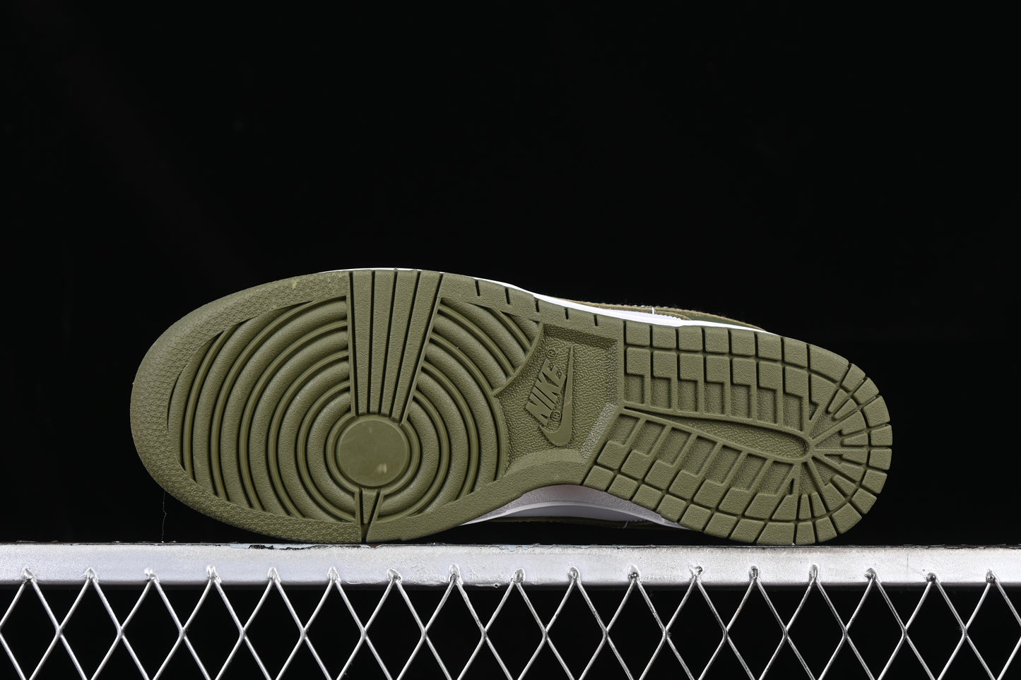 Nike Dunk "Olive"