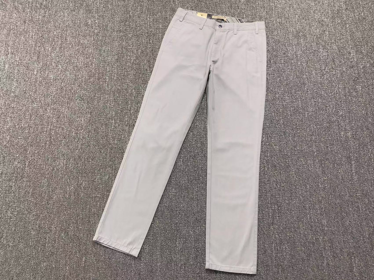 Burberry Chino Grey