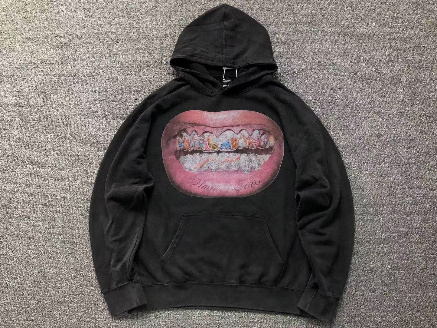 Saint Michael Hoodie (2 cores)