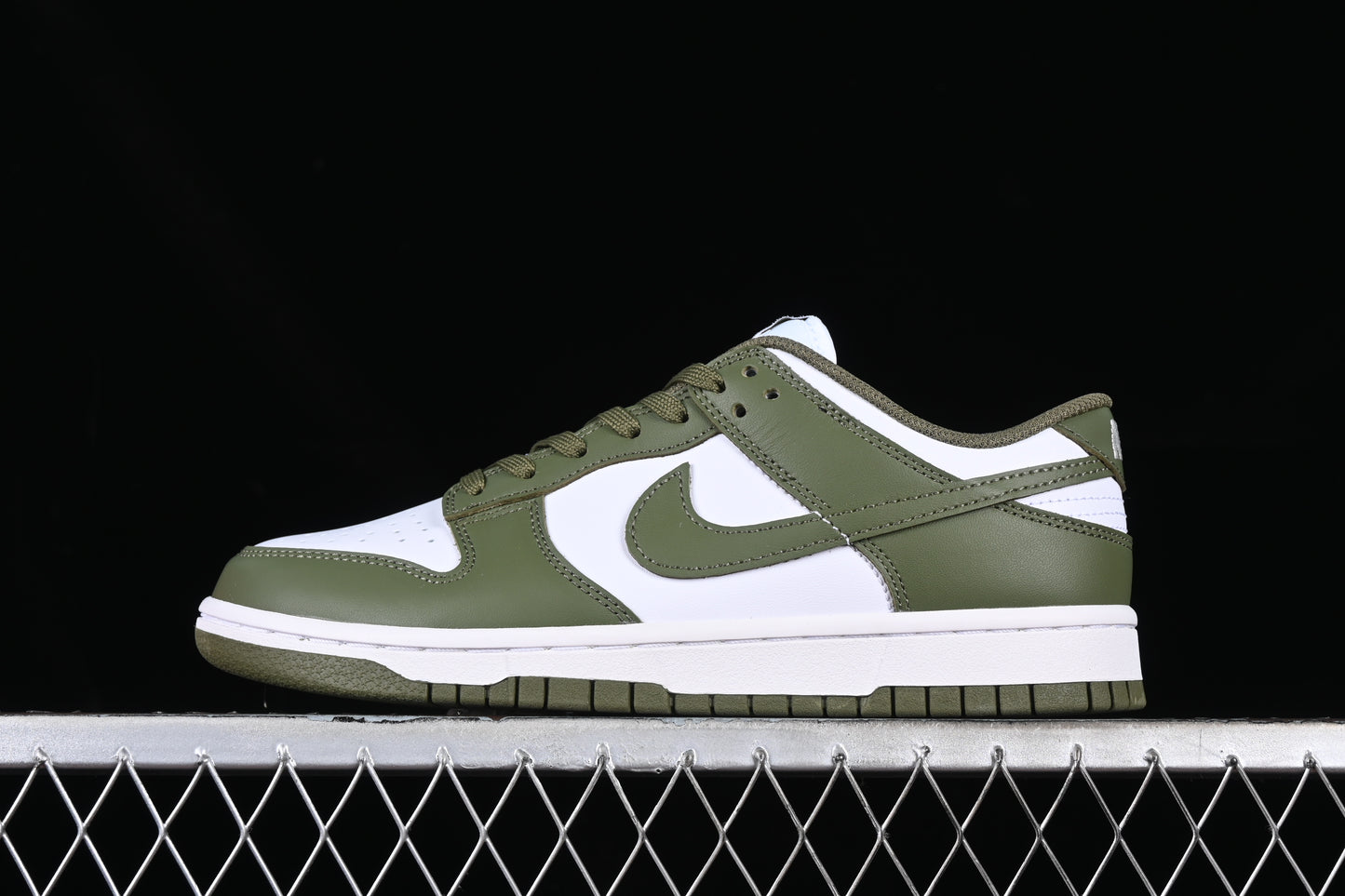 Nike Dunk "Olive"