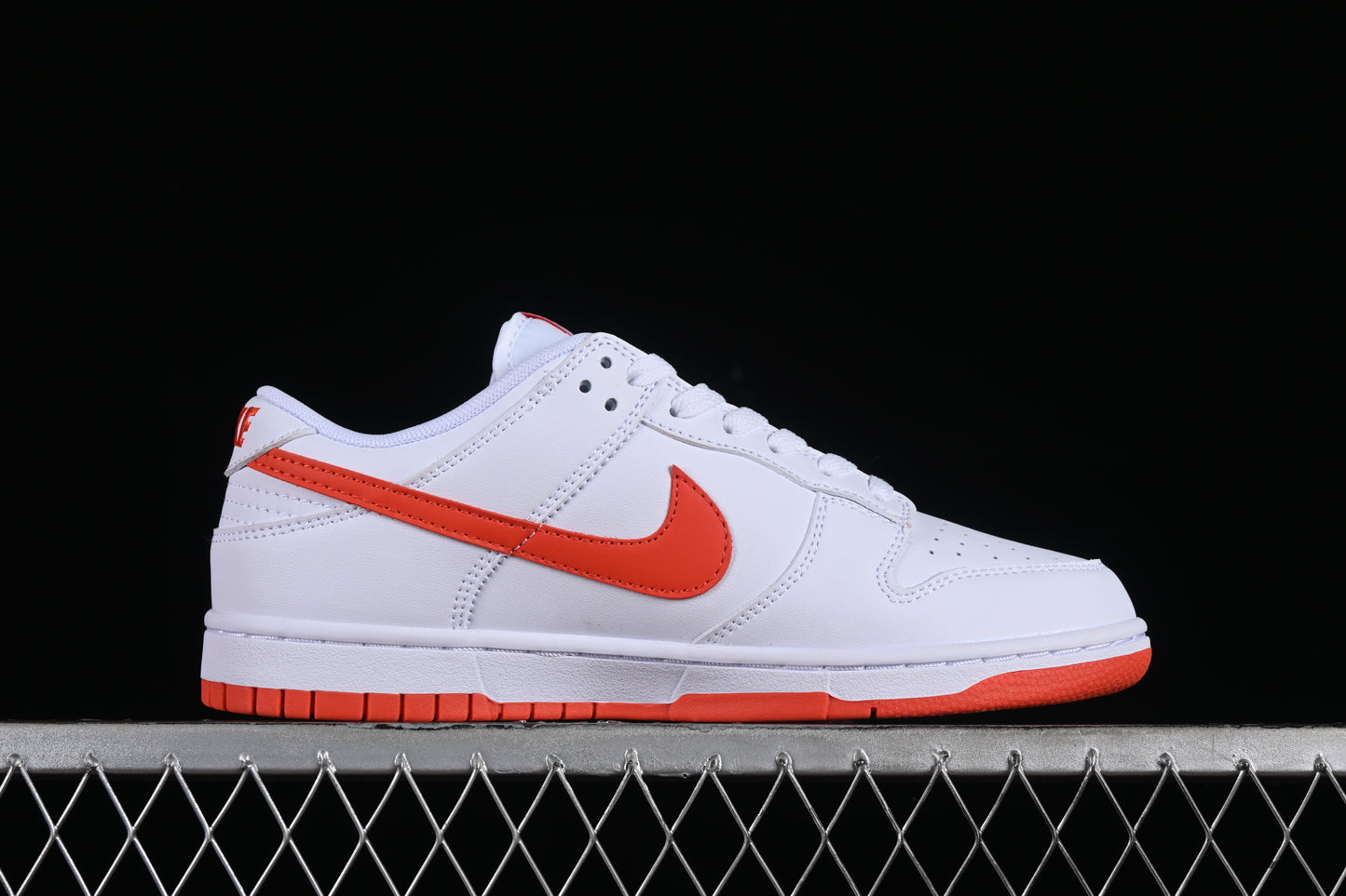 Nike Dunk "White/Orange"